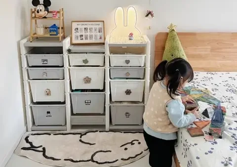Kệ Nhựa Để Đồ Chơi Cho Bé: Chọn Lựa Thông Minh Cho Phòng Ngăn Nắp & Bé Phát Triển