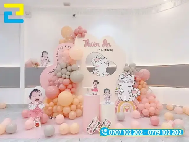 Gợi Ý & Cách Làm Backdrop Sinh Nhật Cho Bé Đẹp, Ấn Tượng Tại Nhà Gợi Ý & Cách Làm Backdrop Sinh Nhật Cho Bé Đẹp, Ấn Tượng Tại Nhà