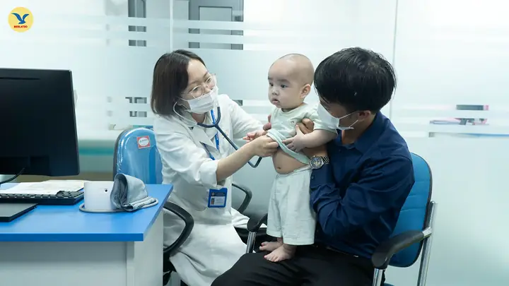 Lấy Nước Mũi Cho Bé An Toàn & Hiệu Quả Tại Nhà: Hướng Dẫn Chi Tiết Lấy Nước Mũi Cho Bé An Toàn & Hiệu Quả Tại Nhà: Hướng Dẫn Chi Tiết