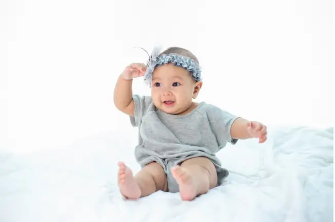 Lễ Cúng Thôi Nôi Bé Gái Miền Bắc: Chuẩn Bị Mâm Cúng Đầy Đủ & Đúng Nghi Thức