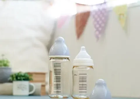 Chọn Bình Sữa Cho Bé Không Chịu Bú Bình: Hướng Dẫn Chi Tiết Từ Chuyên Gia