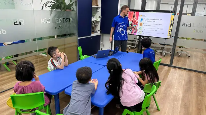 Lớp Ngoại Khóa Cho Bé 3 Tuổi: Lợi Ích, Tiêu Chí Chọn Lọc & Gợi Ý Hoạt Động