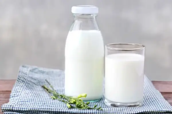 Mẹ Cho Bé Ăn Gì Để Dễ Ngủ? Top Thực Phẩm Vàng Cho Giấc Ngủ Sâu Mẹ Cho Bé Ăn Gì Để Dễ Ngủ? Top Thực Phẩm Vàng Cho Giấc Ngủ Sâu