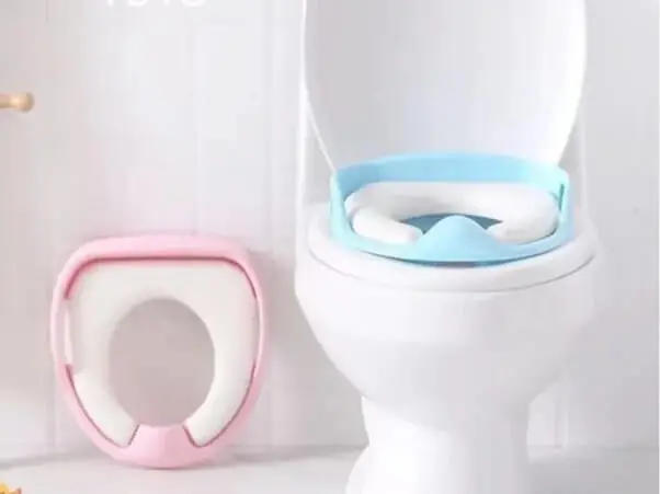 Miếng Lót Bồn Cầu Cho Bé: Hướng Dẫn Chọn Mua, Sử Dụng & Lợi Ích Miếng Lót Bồn Cầu Cho Bé: Hướng Dẫn Chọn Mua, Sử Dụng & Lợi Ích