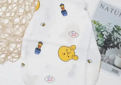 Miếng Thấm Mồ Hôi Lưng Cho Bé: Giải Pháp Giúp Bé Luôn Khô Thoáng & Thoải Mái