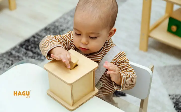 Gợi Ý Quà Tặng & Đồ Chơi Ý Nghĩa Cho Bé 6 Tháng Tuổi Phát Triển Toàn Diện