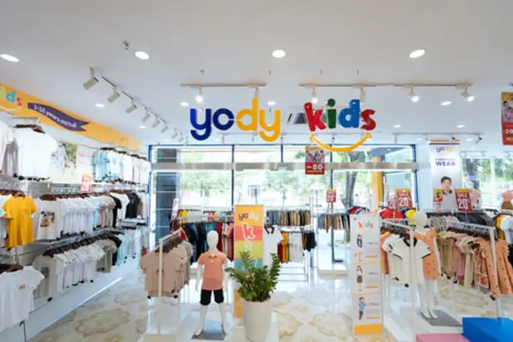 Mua Quần Áo Cho Bé: Hướng Dẫn Chọn Đồ An Toàn, Thoải Mái & Thời Trang Mua Quần Áo Cho Bé: Hướng Dẫn Chọn Đồ An Toàn, Thoải Mái & Thời Trang