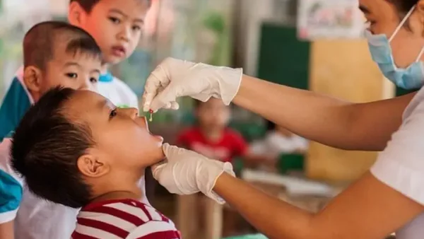 Mua Vitamin A Cho Bé Ở Đâu Uy Tín, An Toàn Và Khi Nào Cần Bổ Sung?