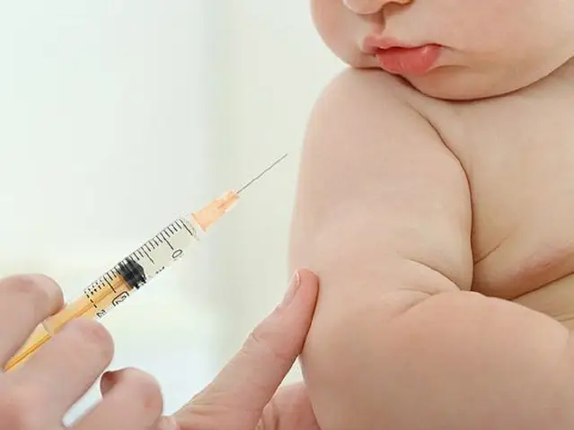 Tiêm Vắc-xin Phế Cầu Cho Bé: Lịch Tiêm Chi Tiết, Các Loại Và Lưu Ý Quan Trọng Tiêm Vắc-xin Phế Cầu Cho Bé: Lịch Tiêm Chi Tiết, Các Loại Và Lưu Ý Quan Trọng