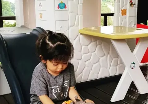 Top 10 Mẫu Nhà Nhựa Đồ Chơi Cho Bé Bền Đẹp, An Toàn & Giá Tốt