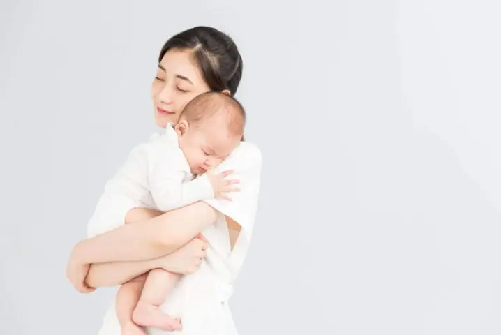 Nhạc Cho Bé 7 Tháng Tuổi: Lợi Ích, Loại Nhạc Phù Hợp & Gợi Ý Hay Nhất Nhạc Cho Bé 7 Tháng Tuổi: Lợi Ích, Loại Nhạc Phù Hợp & Gợi Ý Hay Nhất
