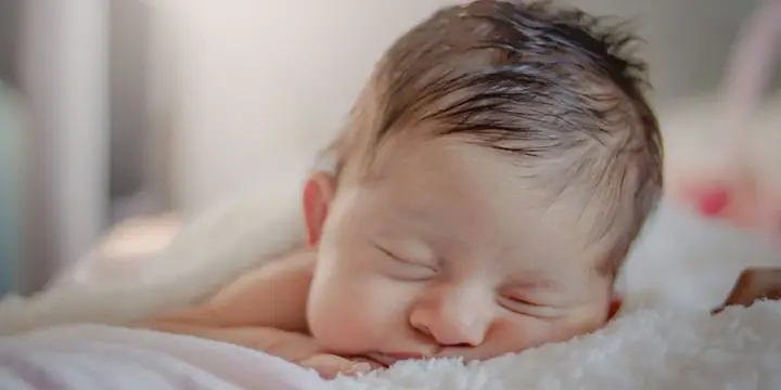 Nhạc Cho Bé 3 Tháng Tuổi: Tăng Cường Giác Ngủ & Phát Triển Trí Tuệ Nhạc Cho Bé 3 Tháng Tuổi: Tăng Cường Giác Ngủ & Phát Triển Trí Tuệ