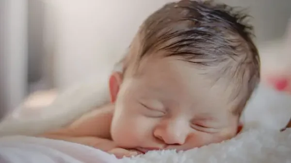 Nhạc Giao Hưởng Cho Em Bé: Lợi Ích Tuyệt Vời Cho Sự Phát Triển Trí Não Và Giấc Ngủ